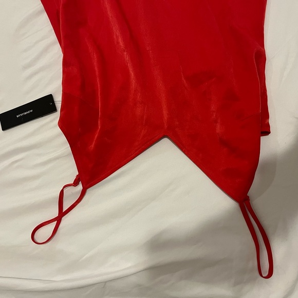 GORGEOUS MAXI RED DRESS GOWN - V CUT - STRAPS - Picture 4 of 8